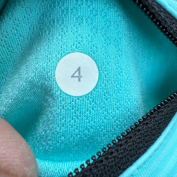 Rare Lululemon Run Pace Setter Skirt Angel Blue Size 4 – Retired 2012 Edition - Picture 13 of 13